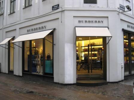 I nåde af En smule Electrify Roh Spezialist Ausstellung burberry shop københavn Genesen Reich Roman